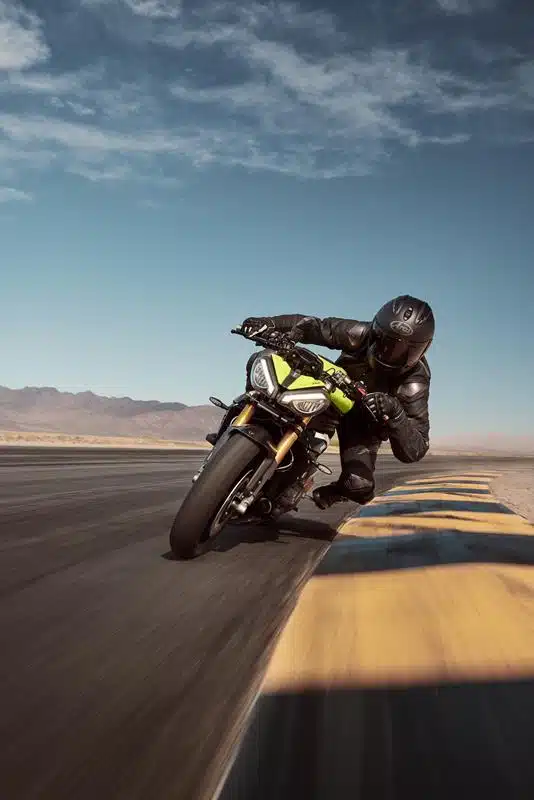 Triumph Speed Triple 1200 RX 
