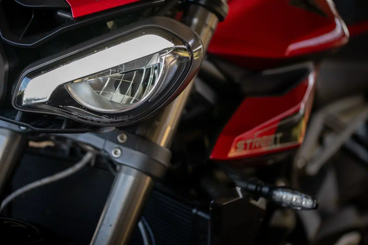 Triumph Street Triple 765 RS 2023 - Prova su strada
