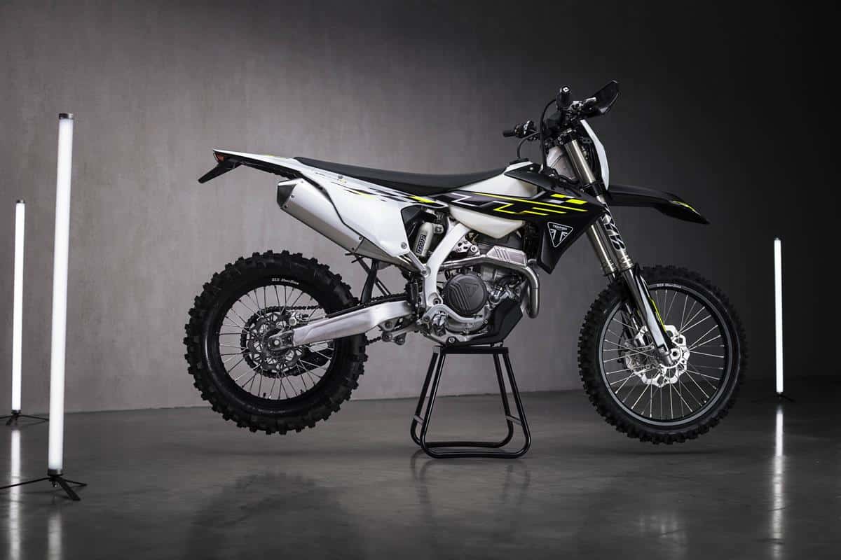 Triumph TF 250-E e TF 450-E