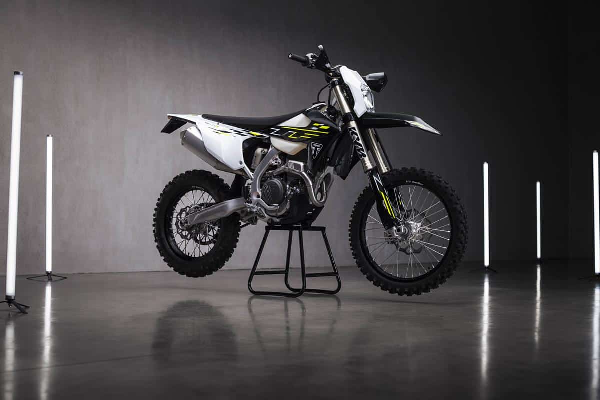 Triumph TF 250-E e TF 450-E
