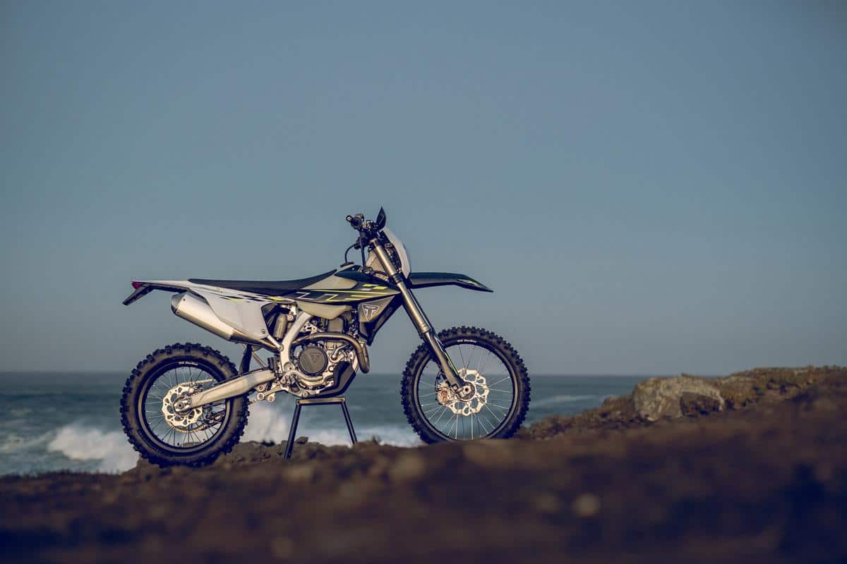 Triumph TF 250-E e TF 450-E