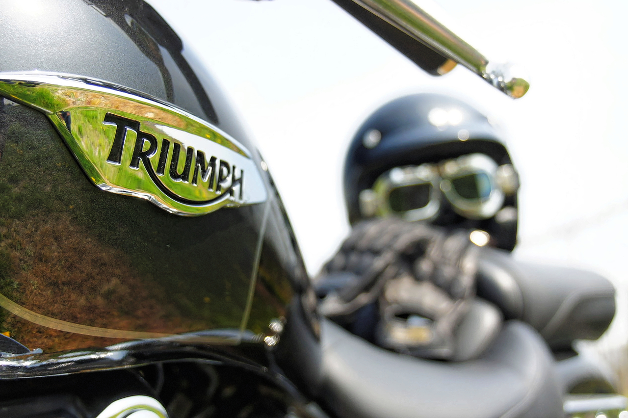 Triumph Thunderbird Commander Prova su strada 2015