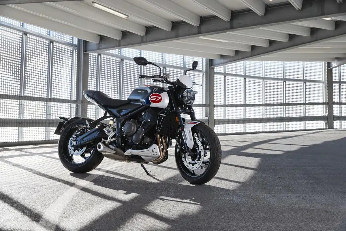 Triumph Trident 660 Triple Tribute 