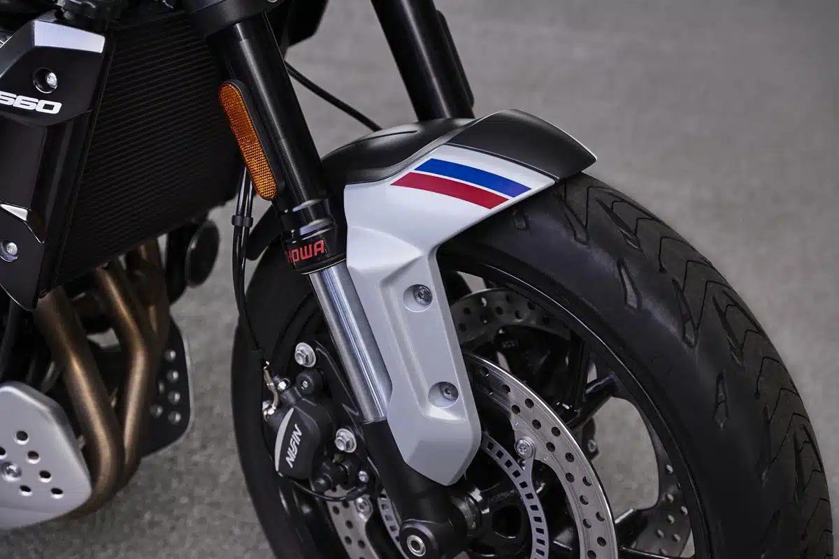 Triumph Trident 660 Triple Tribute 