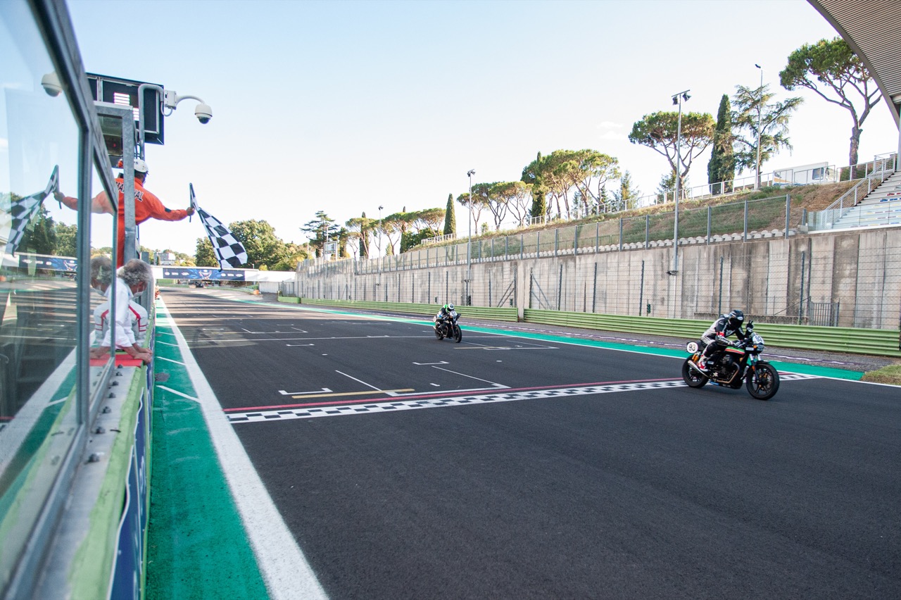 Moto Guzzi Fast Endurance Trophy 2020 - races in Vallelunga