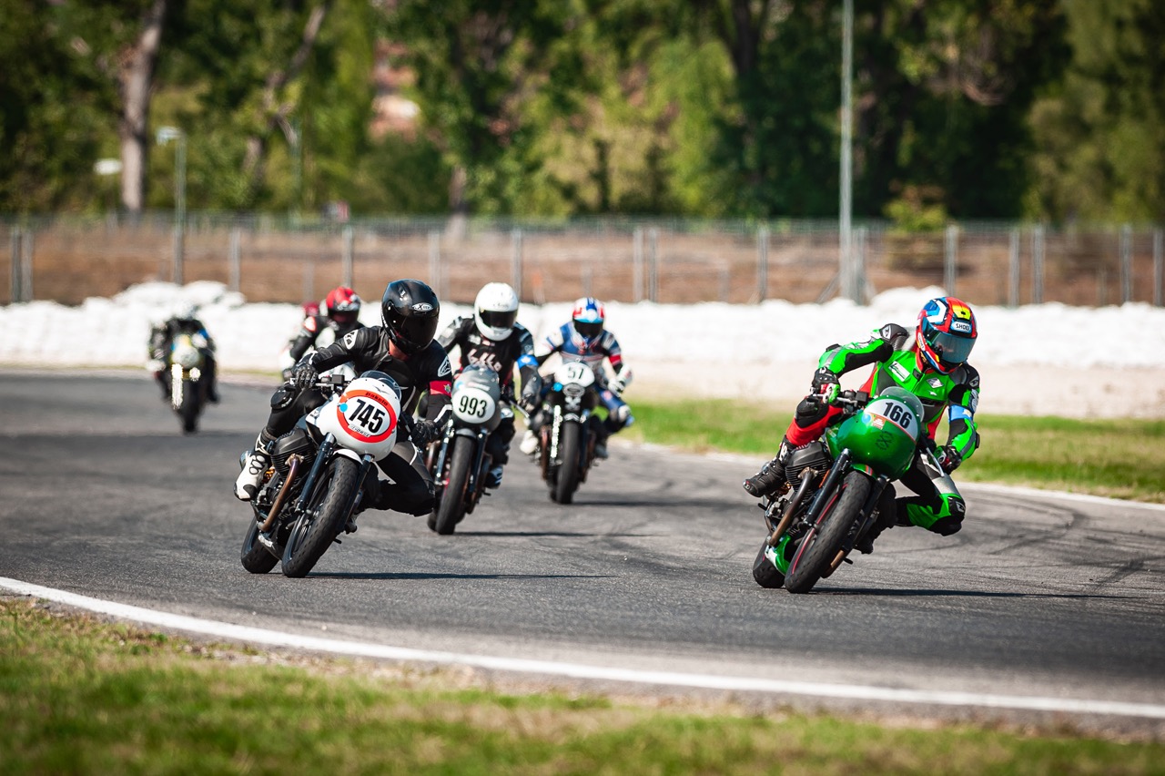 Trofeo Moto Guzzi Fast Endurance 2020 - verso Misano  