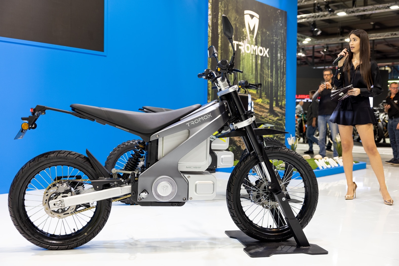 Tromox MC10 StreetX e MC10 Trailx - EICMA 2023