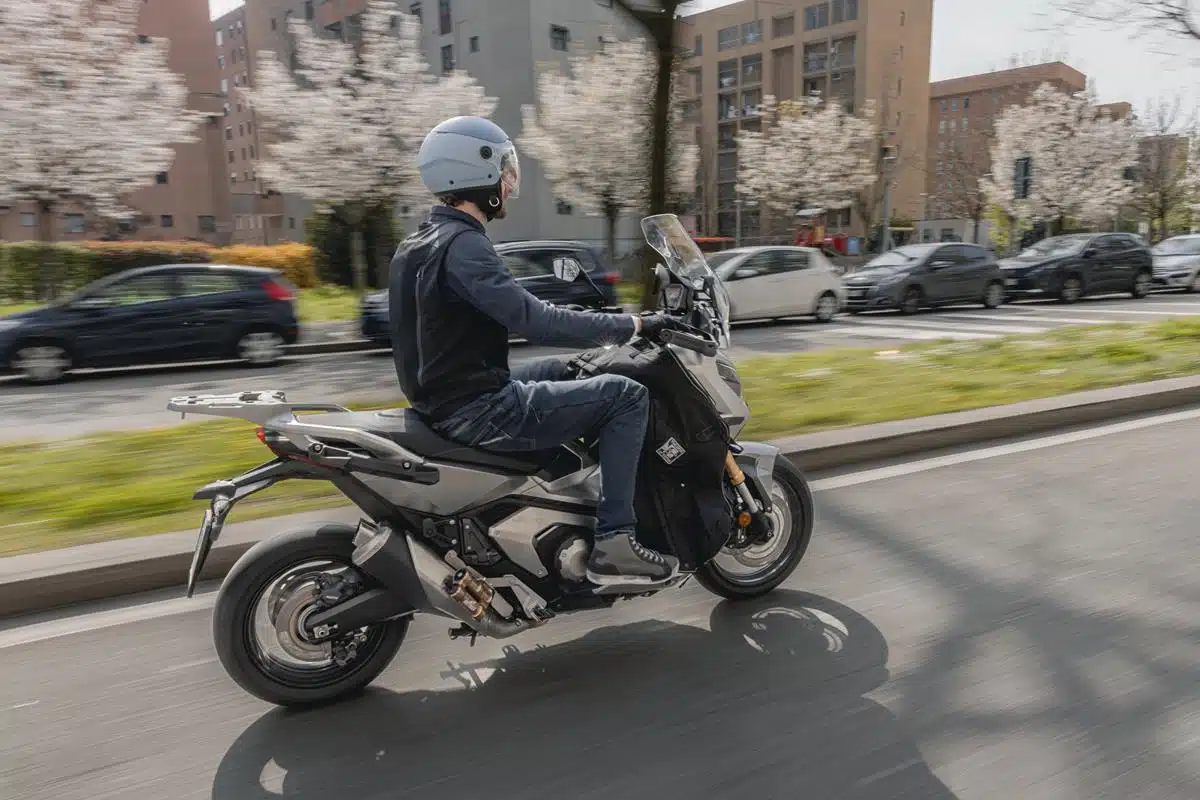 Tucano Urbano Airscud Flex