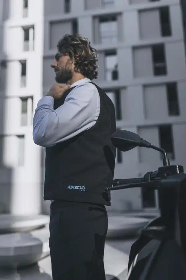 Tucano Urbano Airscud Flex