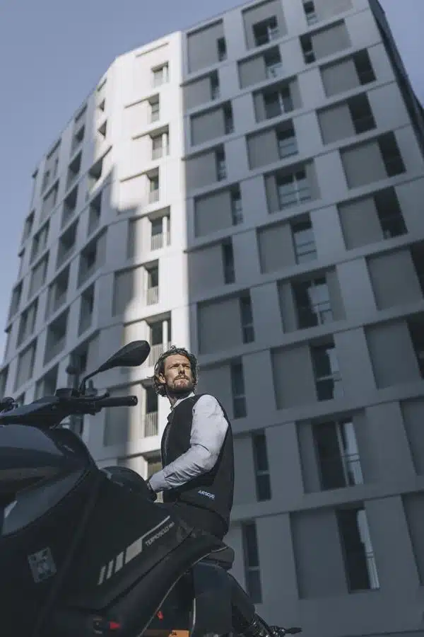 Tucano Urbano Airscud Flex