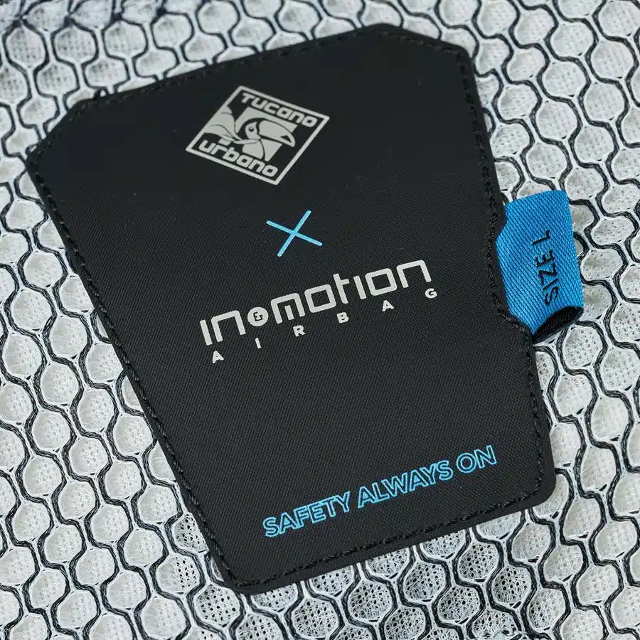 Tucano Urbano Airscud Flex