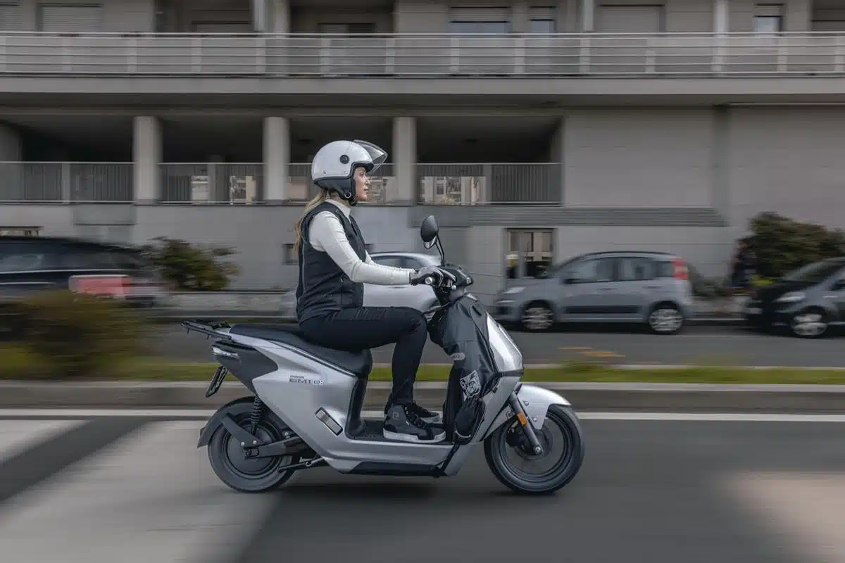 Tucano Urbano Airscud Flex