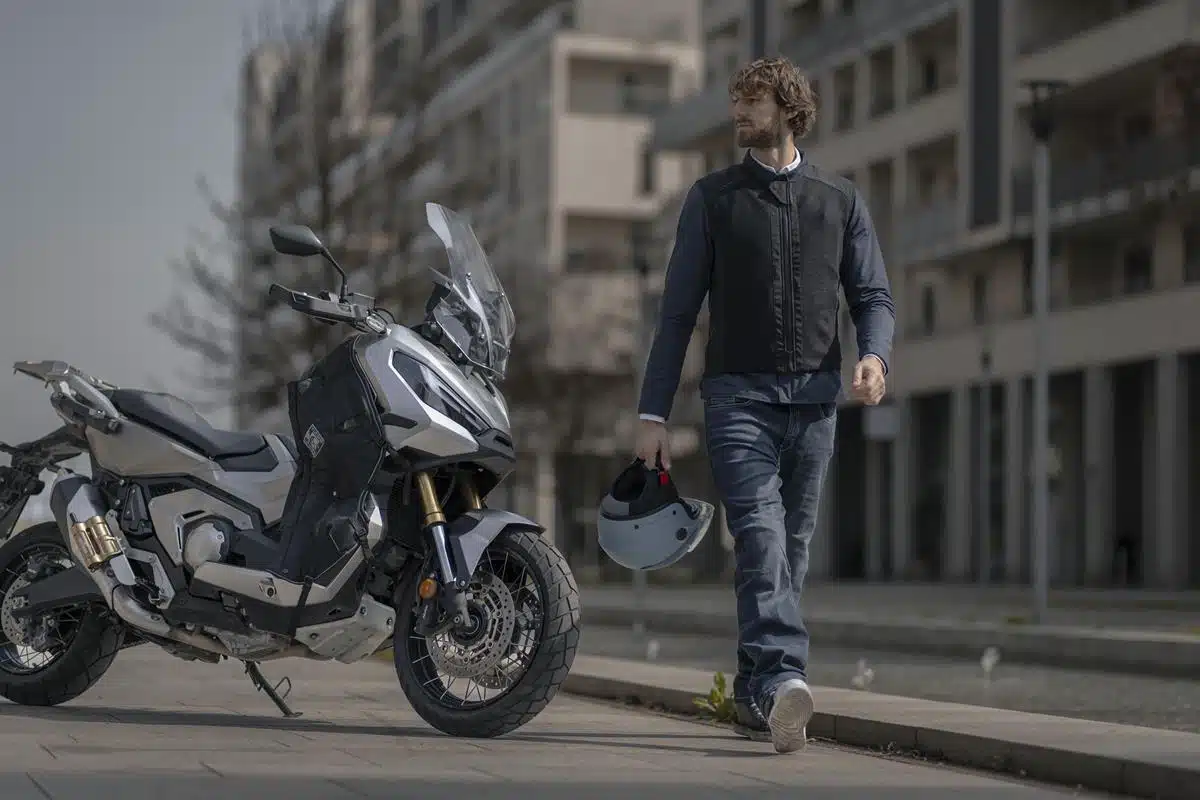 Tucano Urbano Airscud Flex