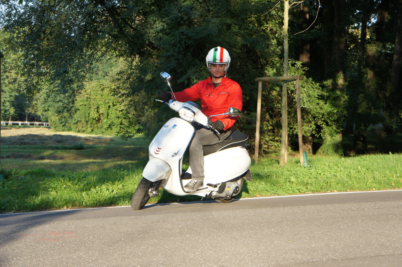 Vespa 125 Sprint - Prova su strada 2014