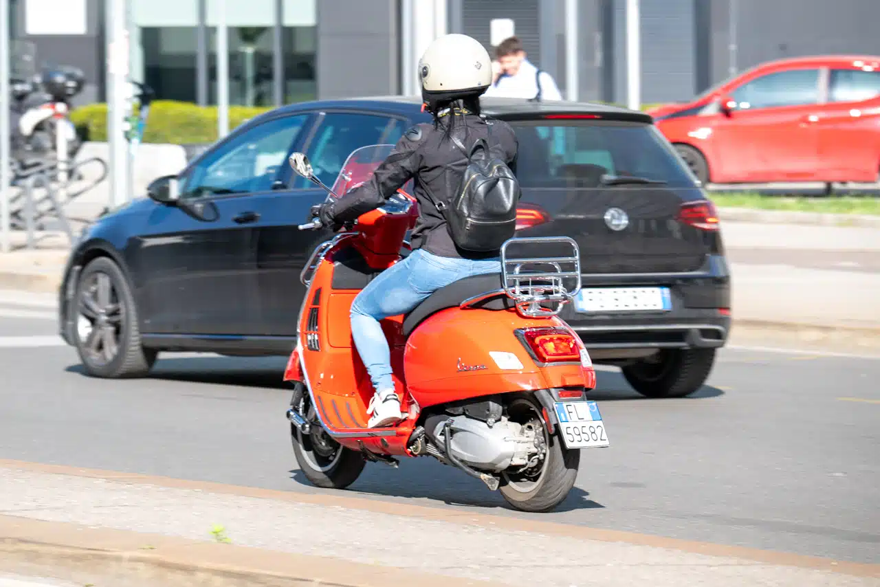 Vespa 310 GTS Super
