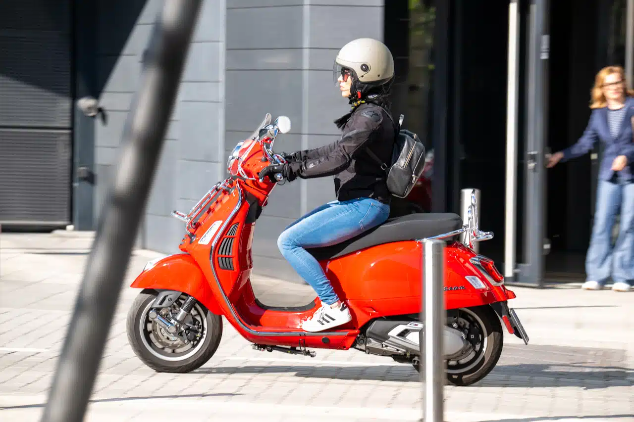Vespa 310 GTS Super