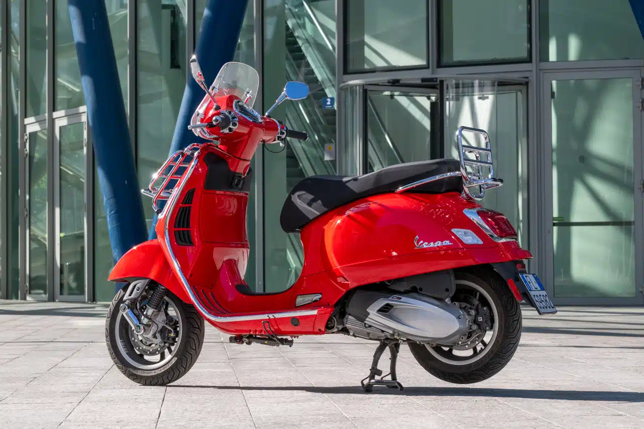 Vespa 310 GTS Super