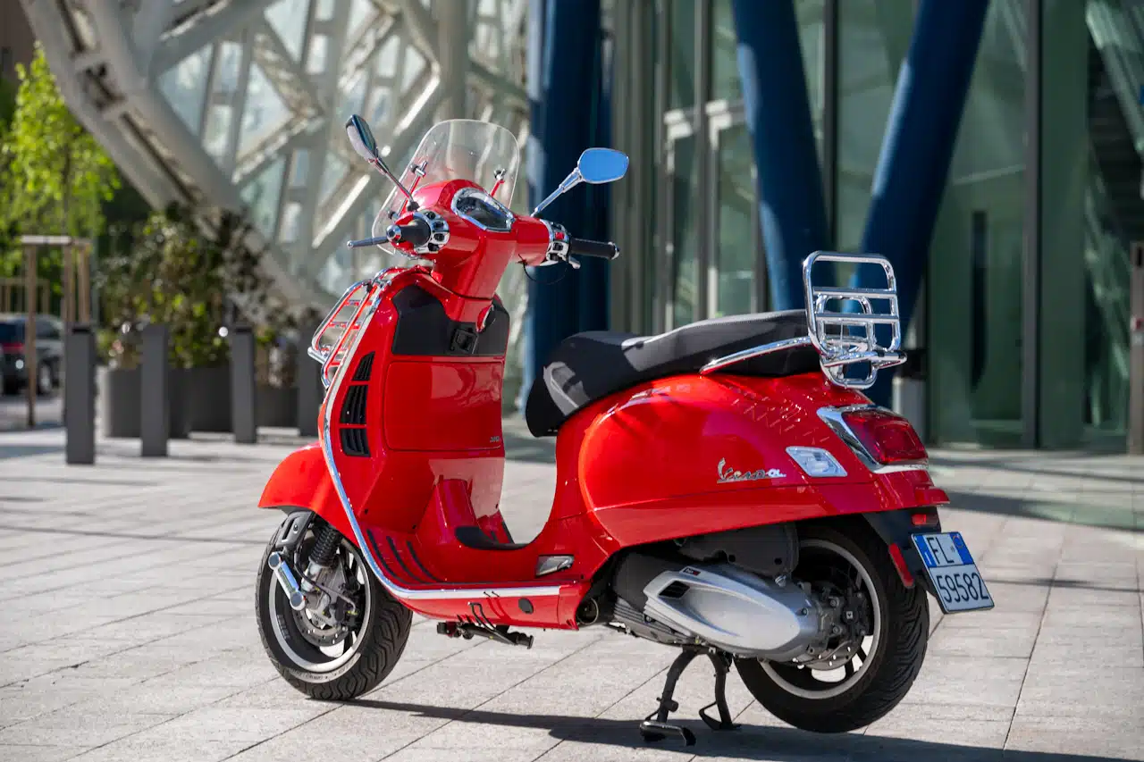 Vespa 310 GTS Super
