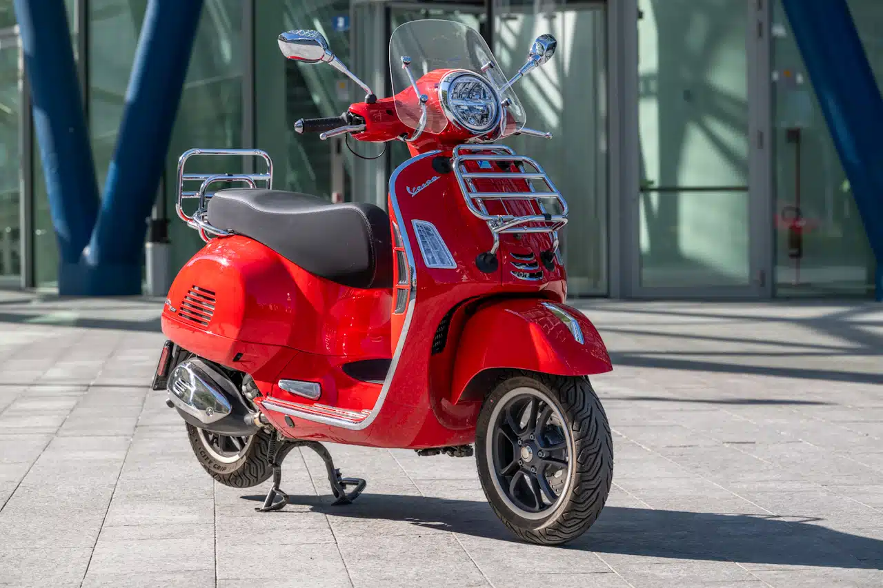 Vespa 310 GTS Super