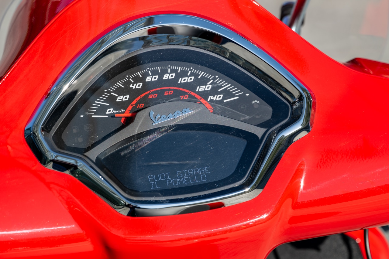 Vespa 310 GTS Super