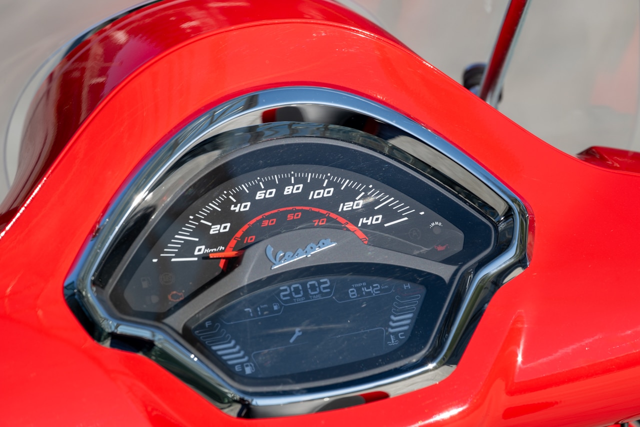 Vespa 310 GTS Super