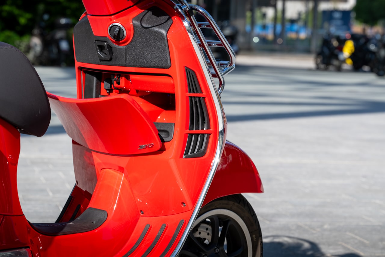 Vespa 310 GTS Super