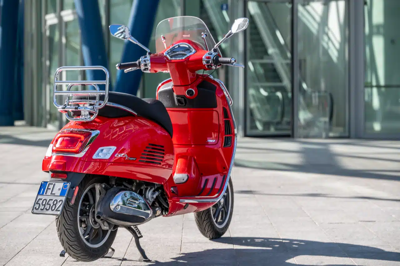 Vespa 310 GTS Super