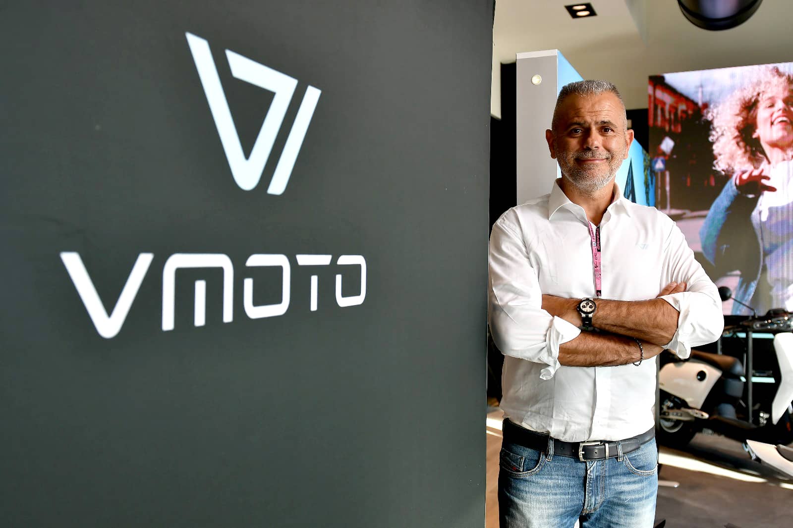 Vmoto APD