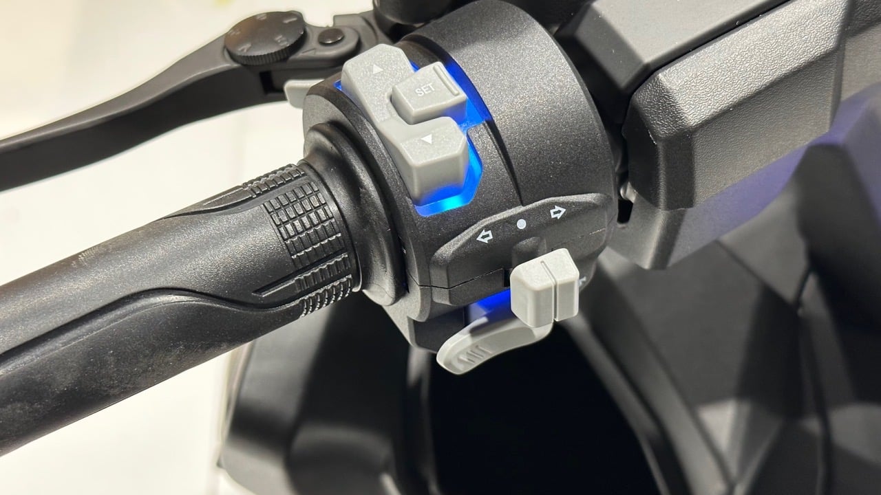 Wottan ST-S 300 - Foto ufficiali