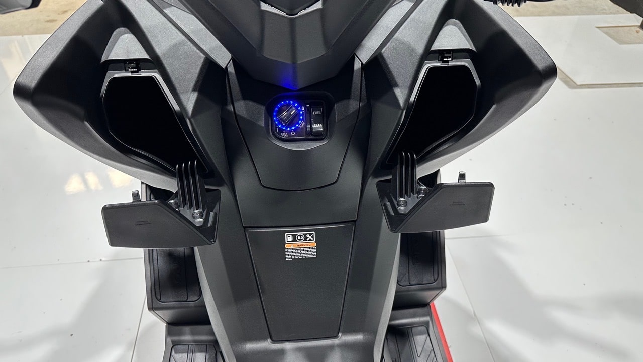 Wottan ST-S 300 - Foto ufficiali