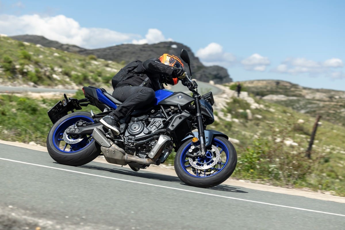 Yamaha MT-07 2025 - prova