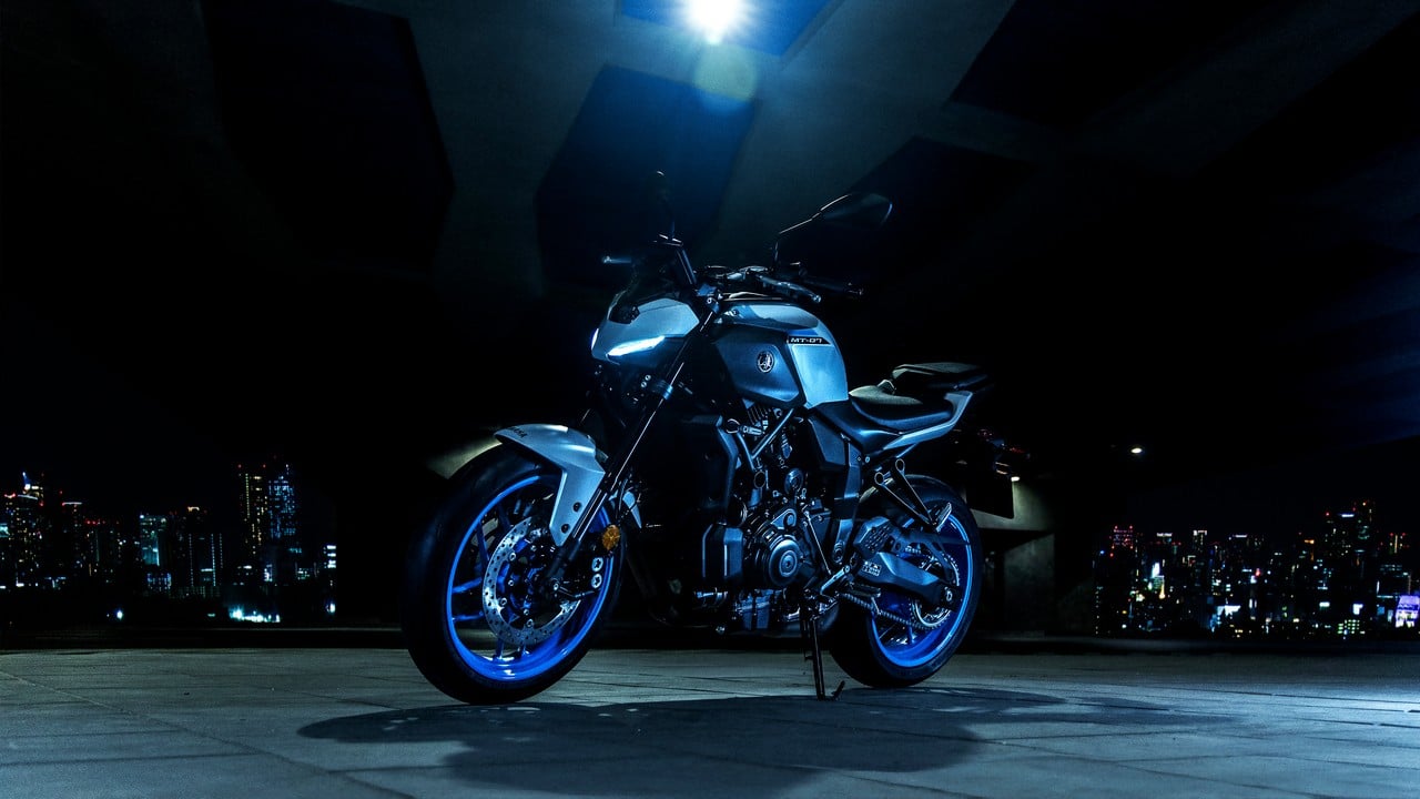 Yamaha MT-07 2025 - prova