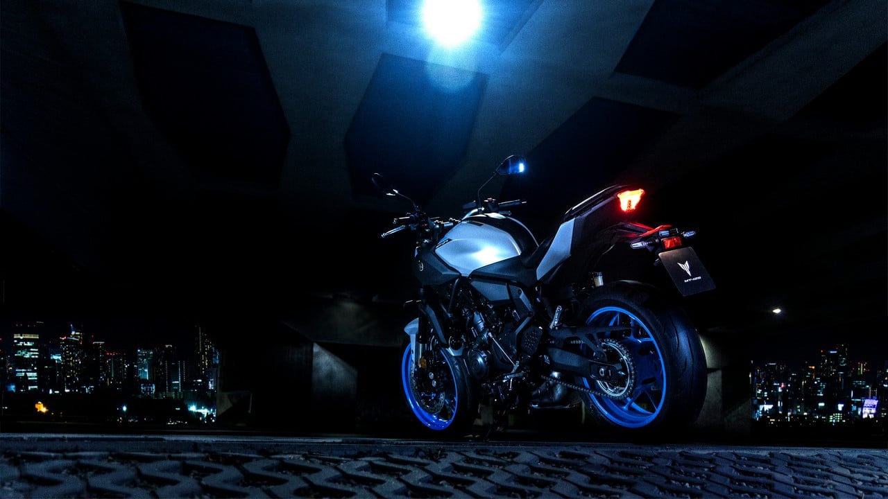 Yamaha MT-07 2025 - prova