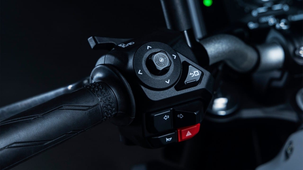 Yamaha MT-07 2025 - prova