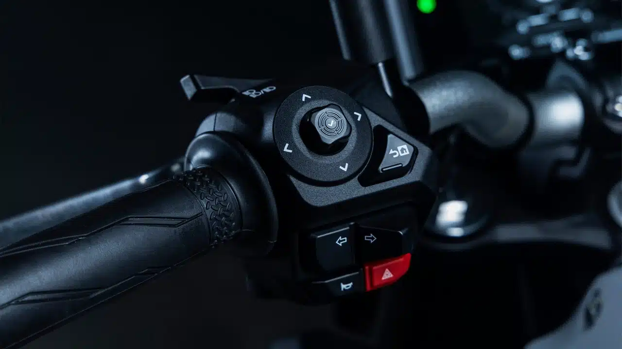 Yamaha MT-07 2025 - prova