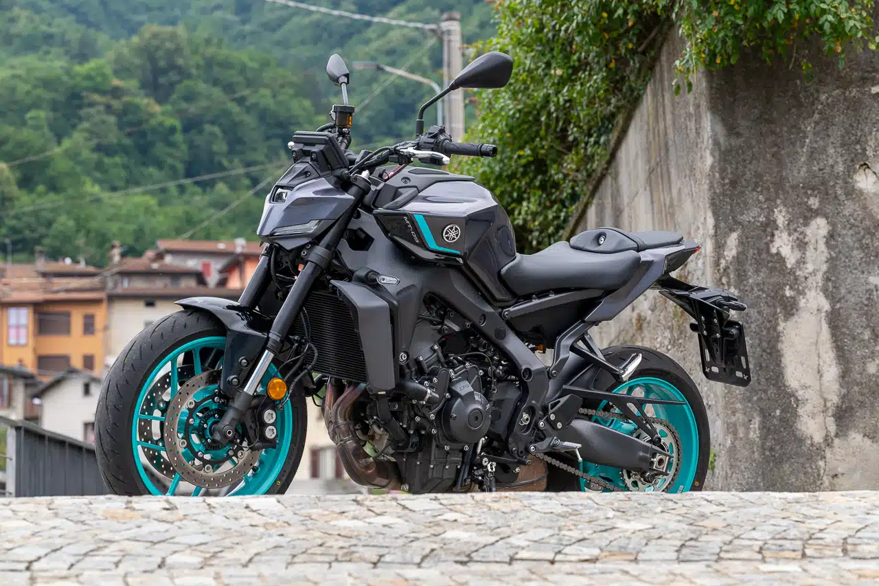 YAMAHA MT-09 2024