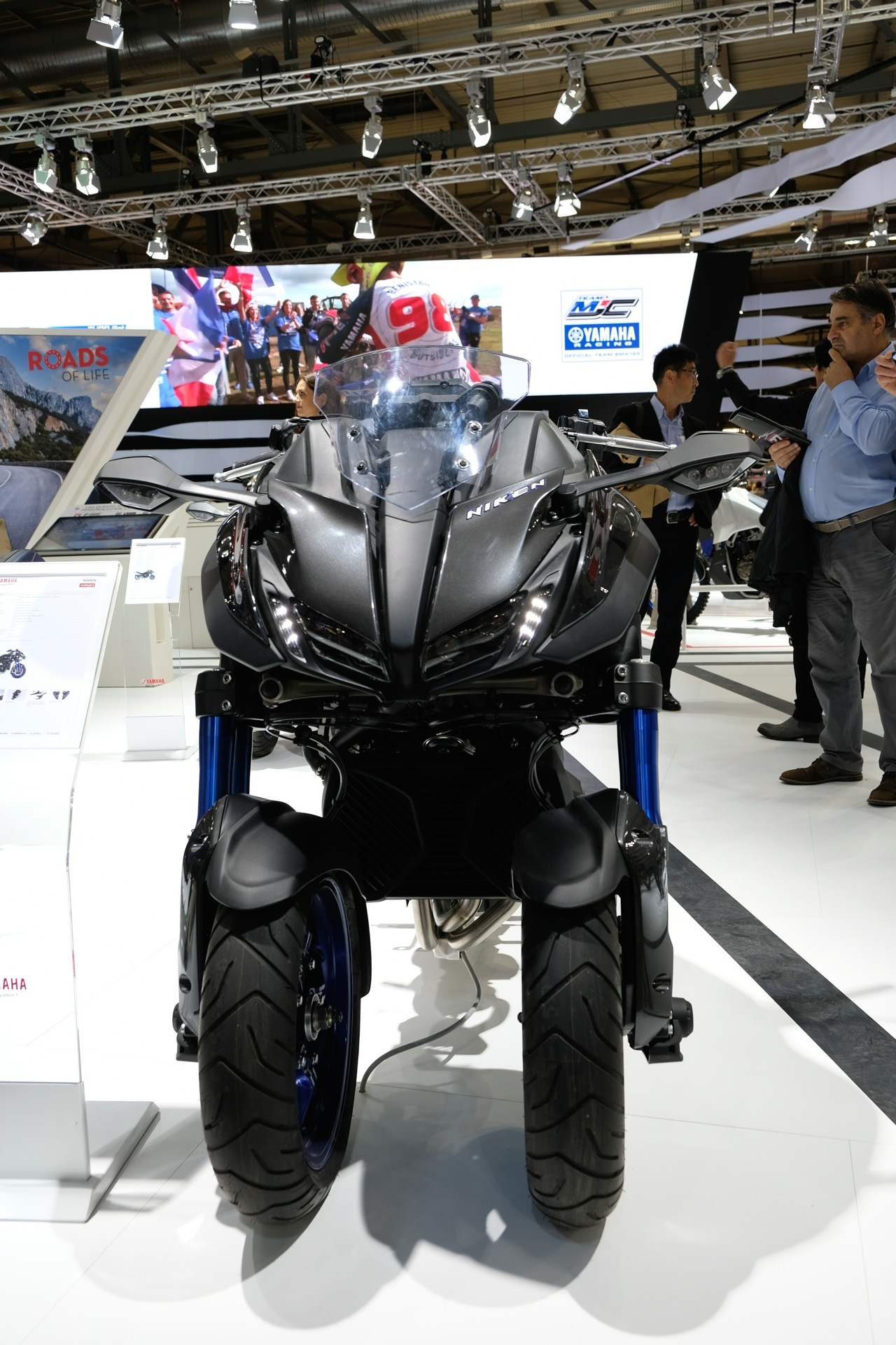 Yamaha Niken - EICMA 2018