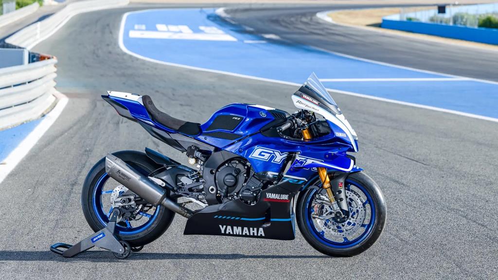 Yamaha R1 Race e R1 GYTR 2025