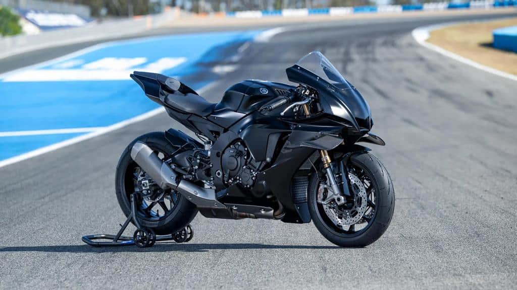 Yamaha R1 Race e R1 GYTR 2025