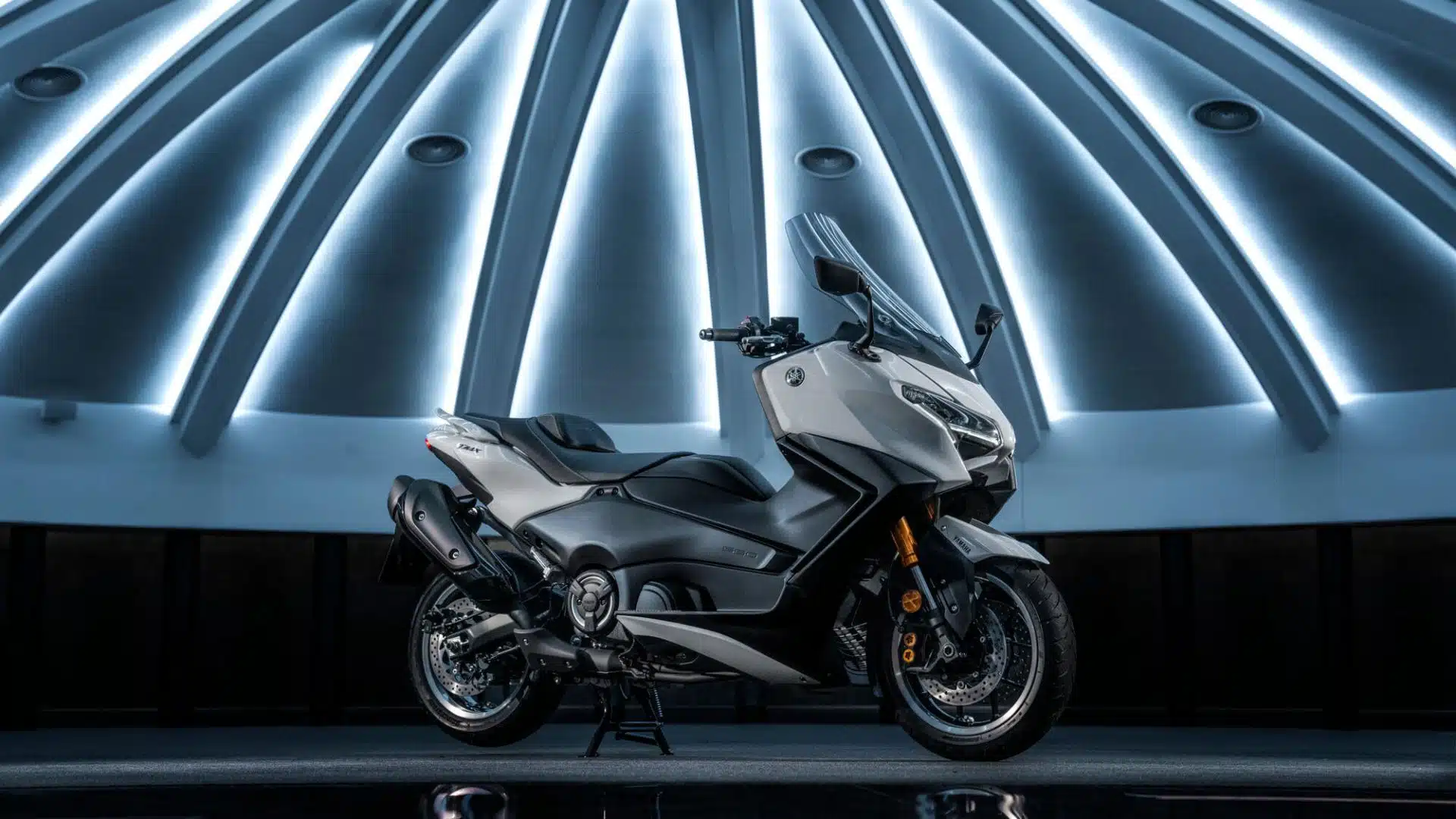 Yamaha TMax 2025