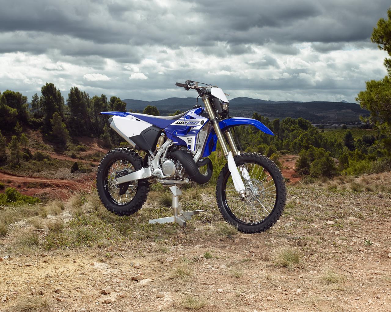 Yamaha WR450F e WR250 2t - Enduro Pro Tour 2016