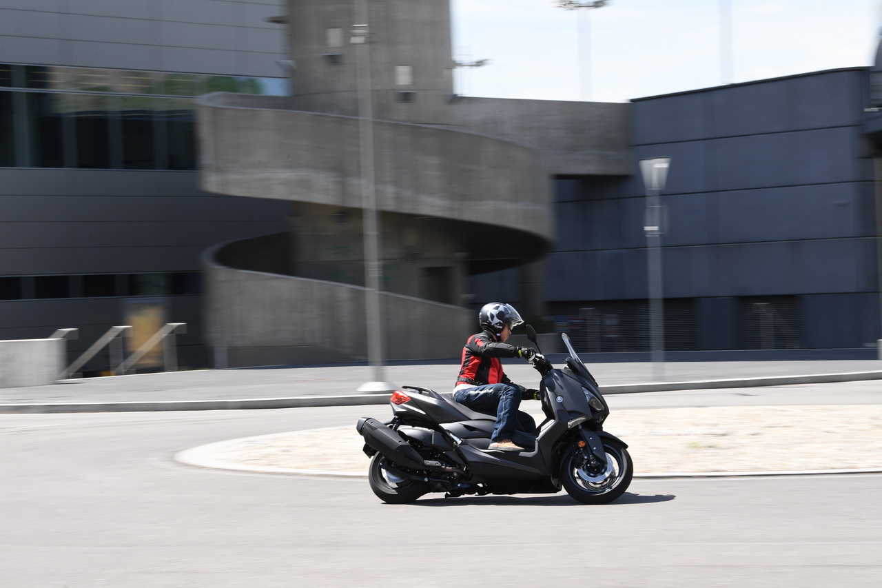Yamaha X-MAX 400 Prova su strada 2017