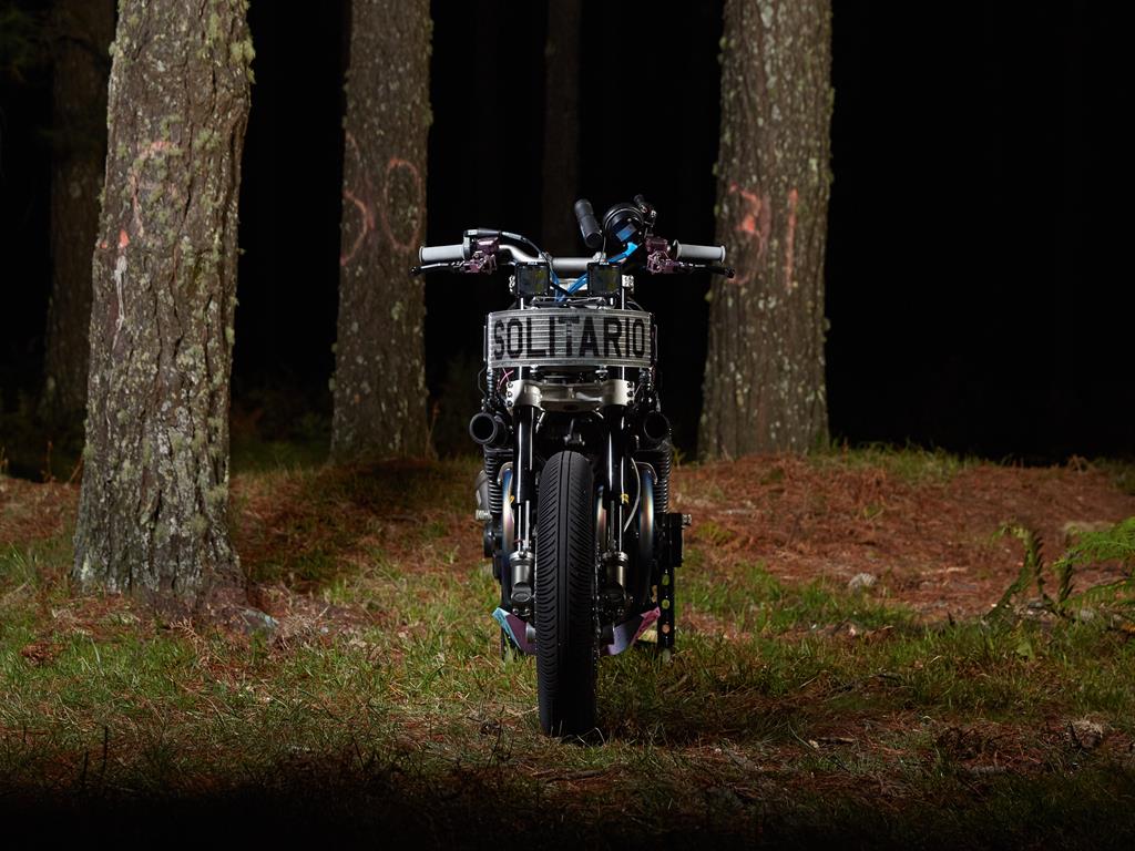 Yamaha XJR1300 BIG BAD WOLF 