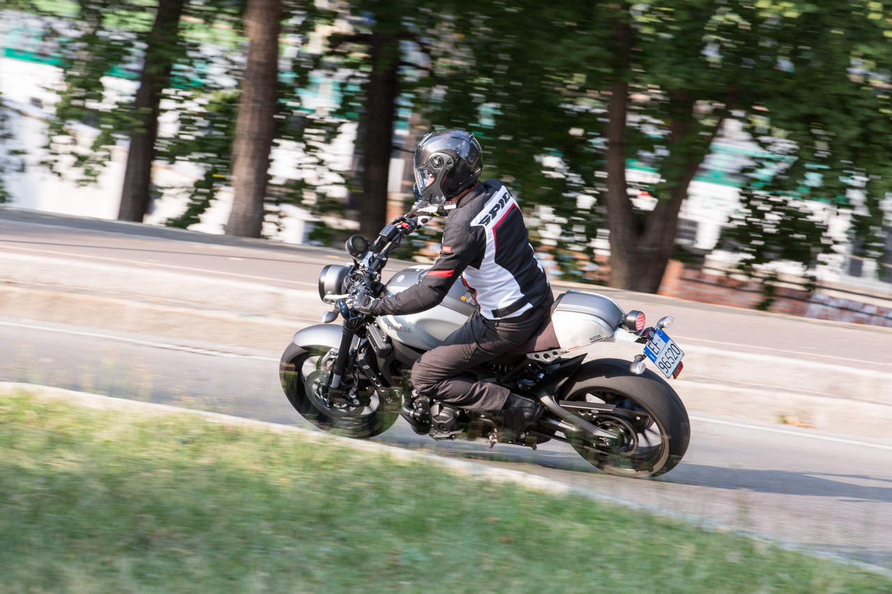 Yamaha XSR900 Prova su strada 2016