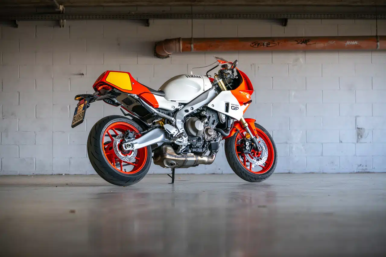 YAMAHA XSR900GP