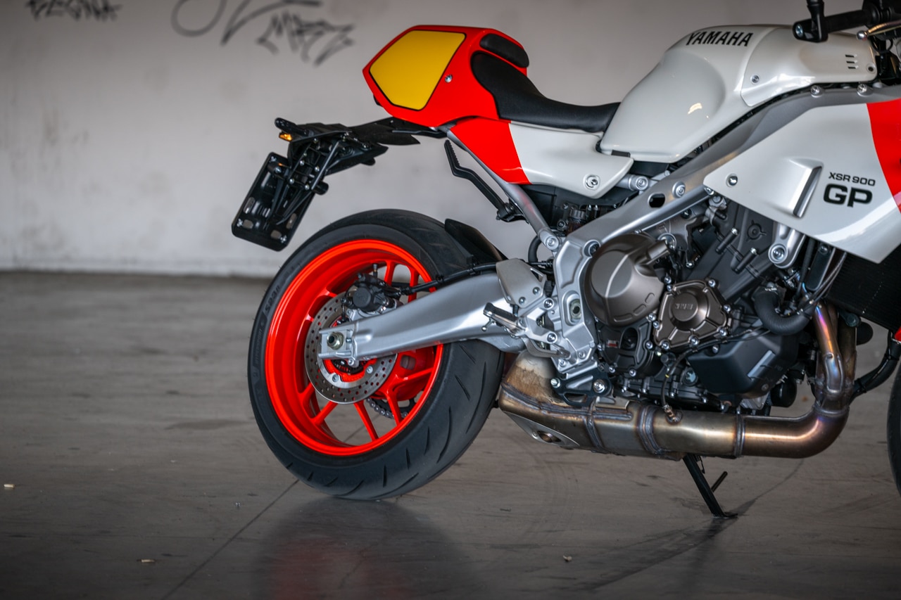 YAMAHA XSR900GP