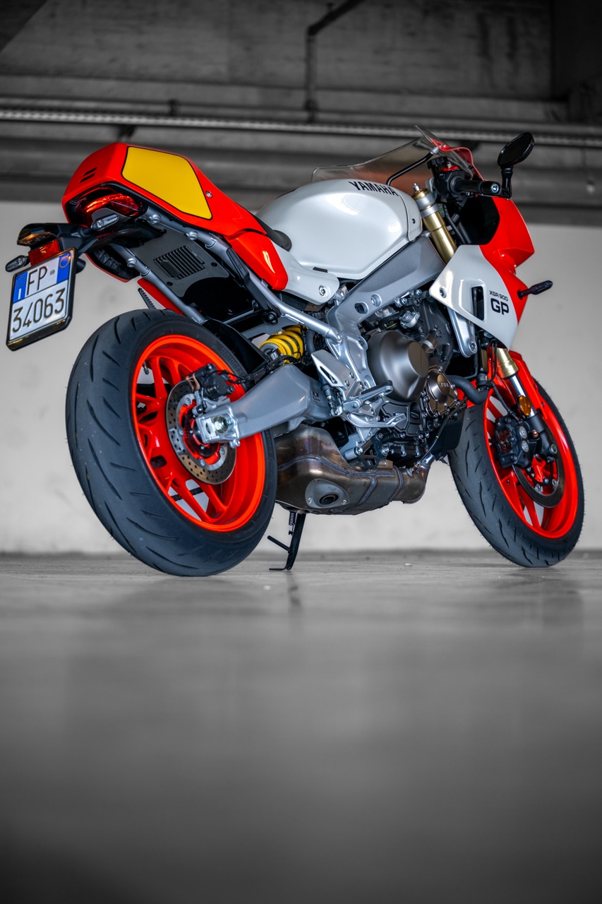 YAMAHA XSR900GP
