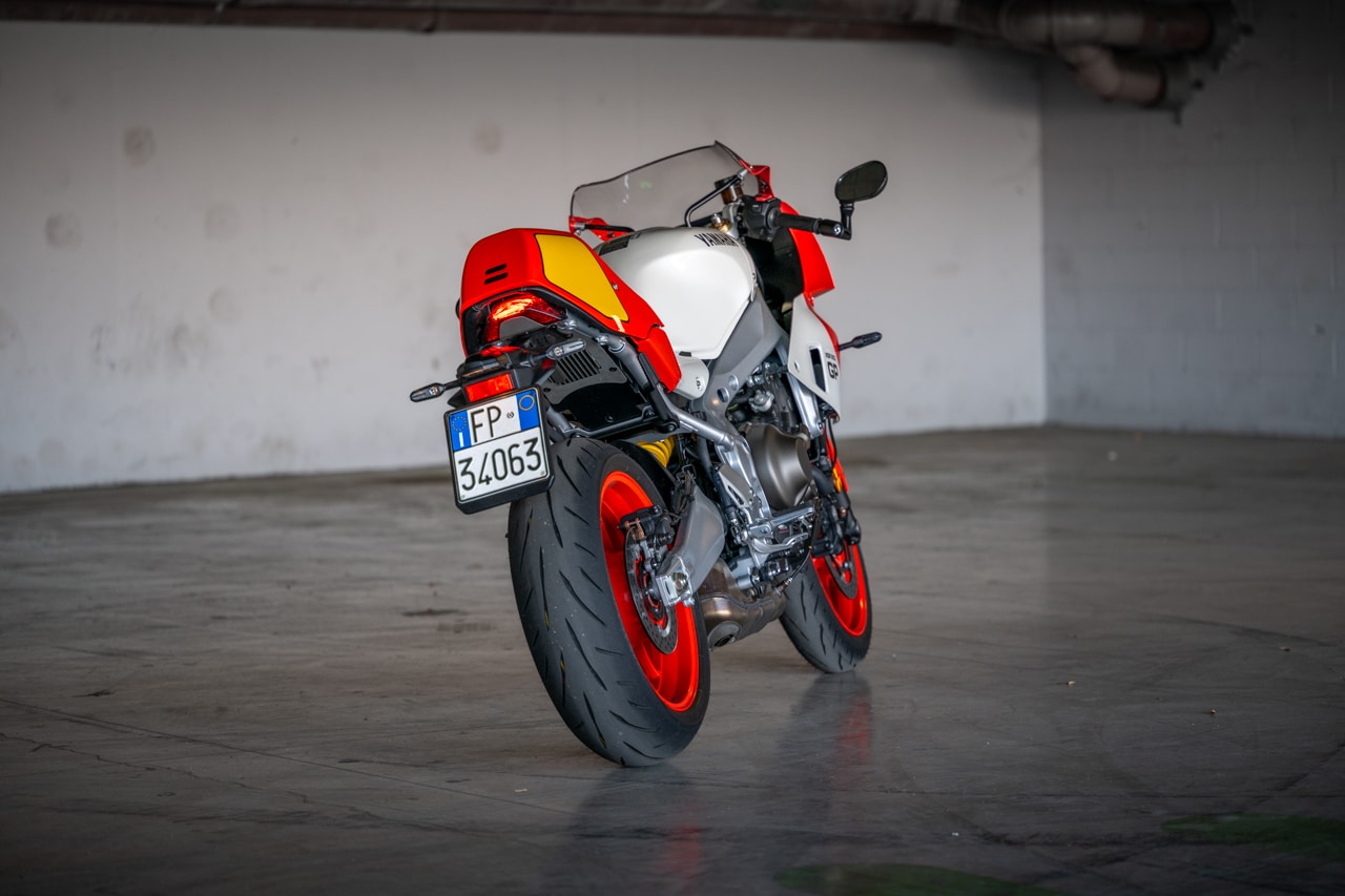 YAMAHA XSR900GP
