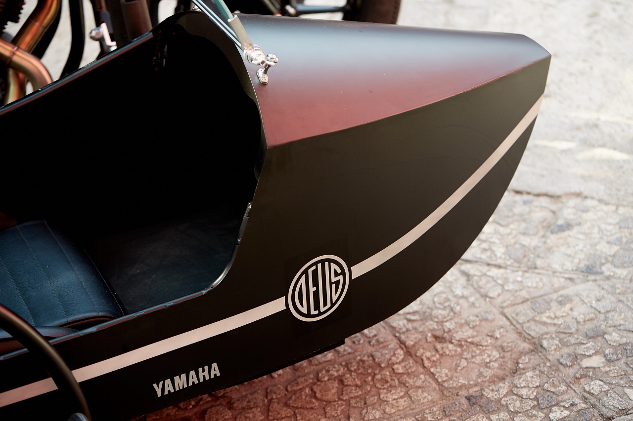 Yamaha Yard Built XV950 D-SIDE by DEUS EX-MACHINA