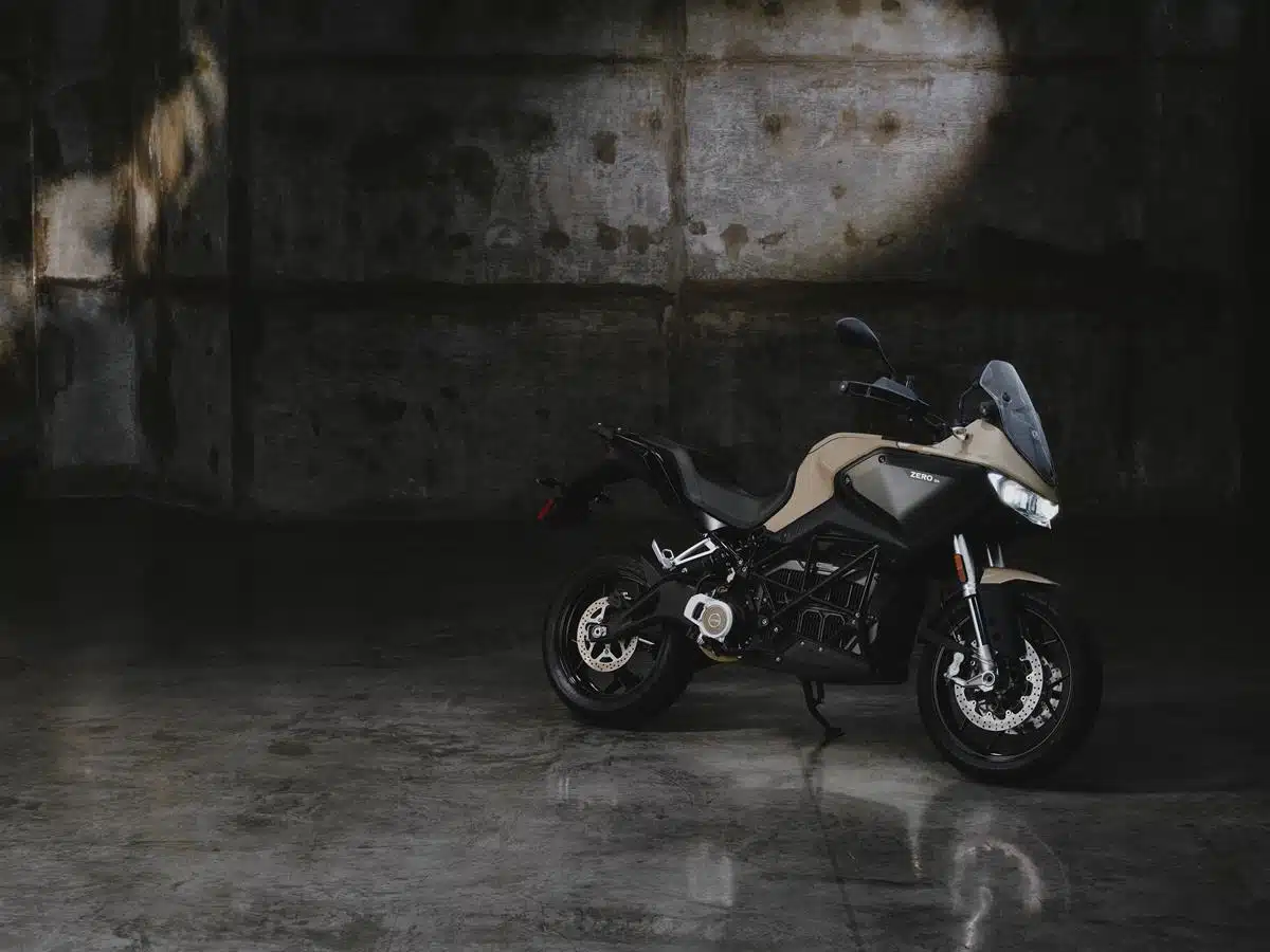 Zero Motorcycles 2024